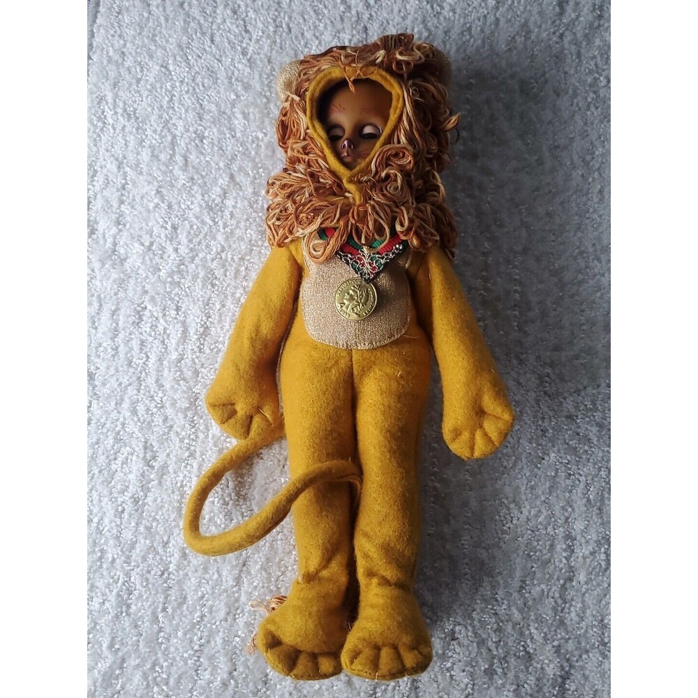 Vintage Wizard of OZ Cowardly Lion Doll 1993 Effanbee New Old Stock